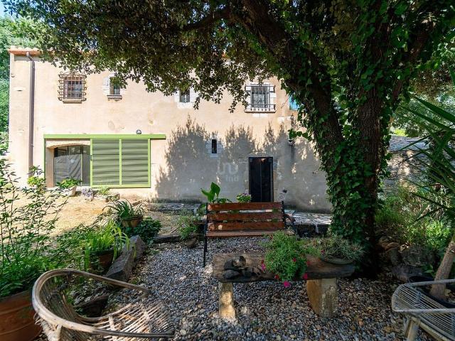 Casa en venta en Navata, Girona