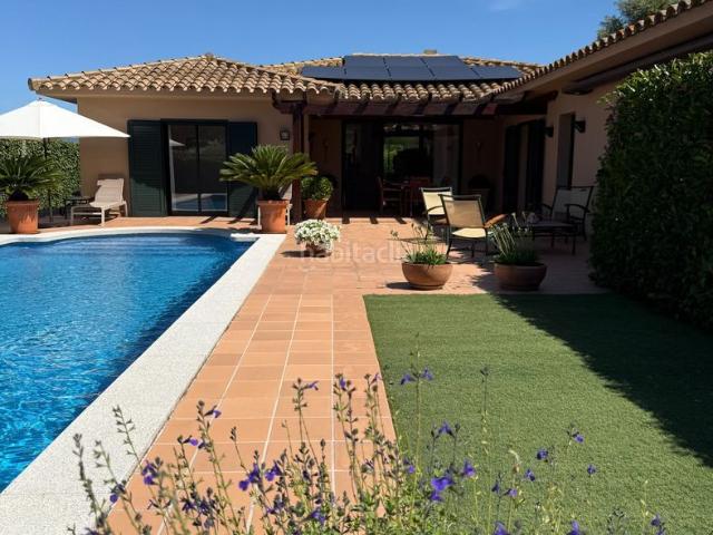 Casa en venta en Alt Empordà, Catalunya