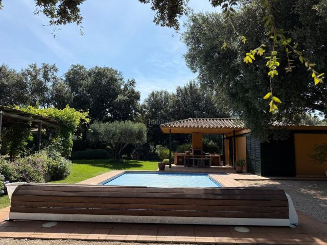 Casa en venta en Alt Empordà, Catalunya