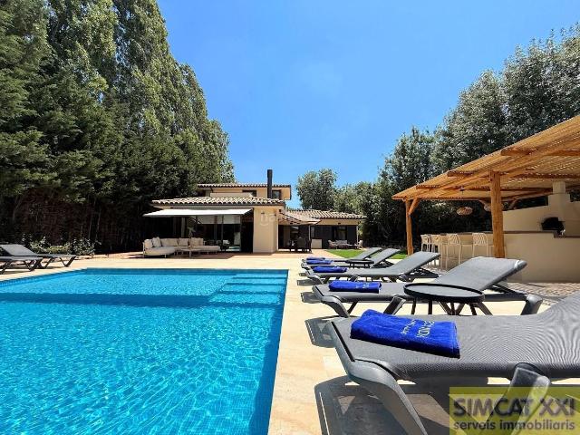Casa en venta en Torremirona, Navata