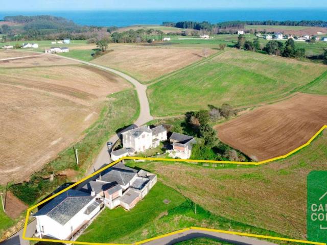 Casa en venta en Navia, Asturias