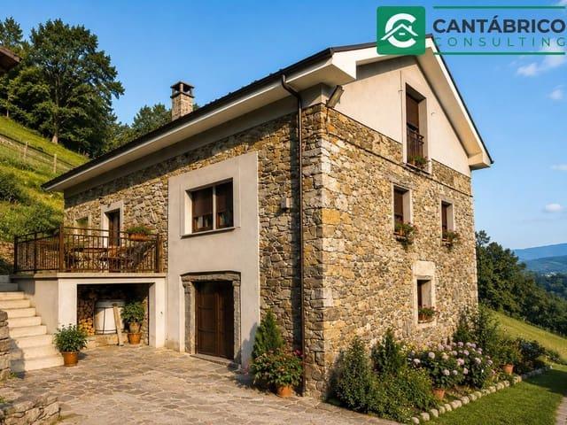 Casa en venta en Navia, Asturias