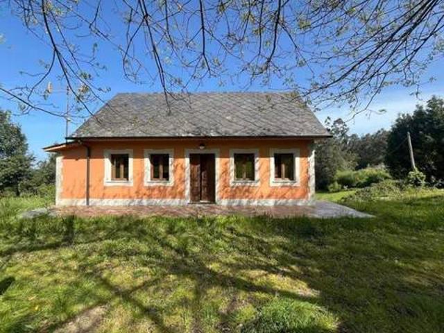 Casa en venta en Neda, A Coruña