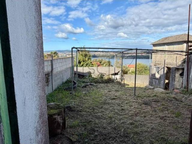 Casa en venta en Neda, A Coruña