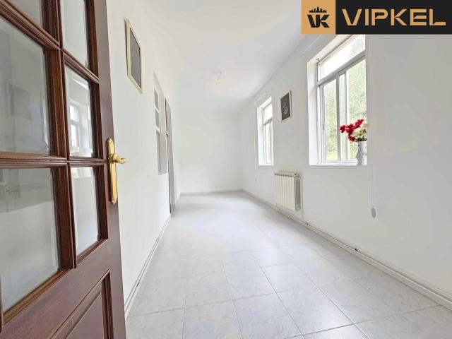 Casa en venta en Santa María de Neda, Ferrol