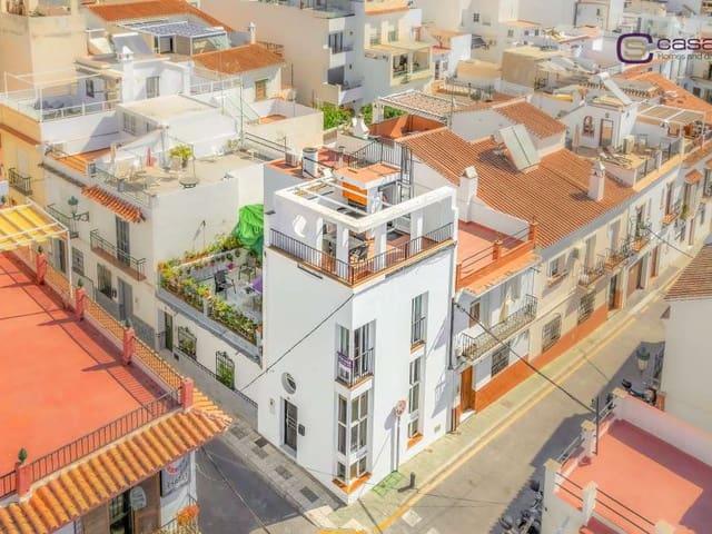 Casa en venta en Imaroga, Nerja