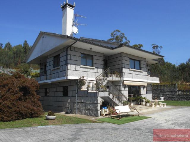 Casa en venta en As Neves, O Condado