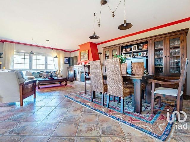 Casa en venta en A Angustia, Vigo