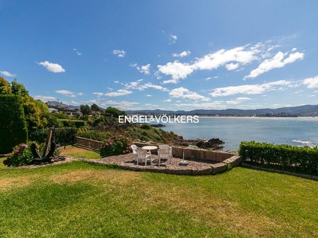 Casa en venta en A Angustia, Vigo