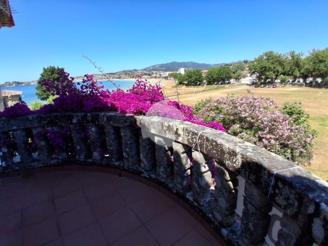 Casa en venta en A Angustia, Vigo