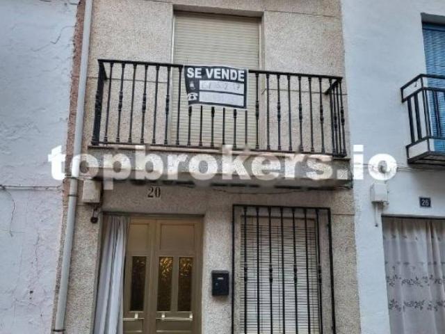Casa en venta en Noalejo
