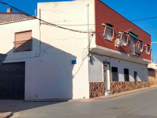 Casa en venta en Noblejas