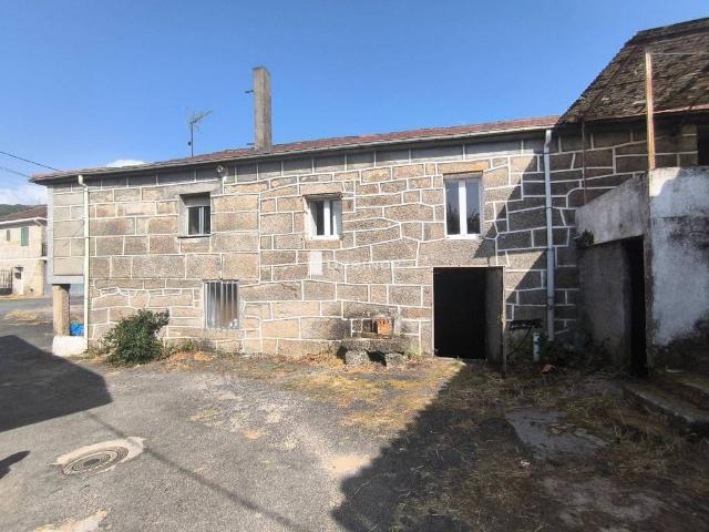 Casa en venta en Nogueira De Ramuín