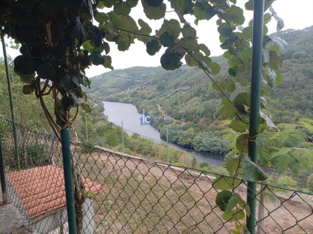 Casa en venta en Nogueira De Ramuín