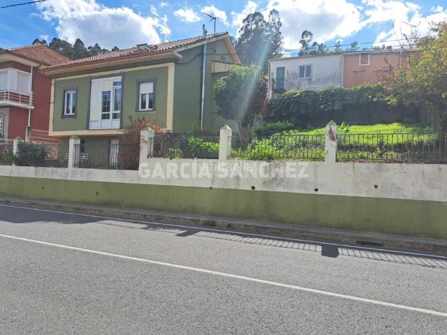 Casa en venta en Noia