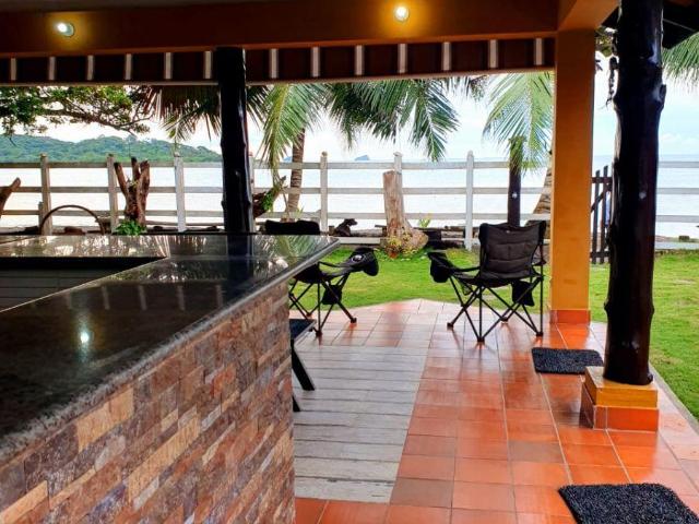 Casa en Venta en Nombre de Dios Nombre de Dios Colón 200 m2