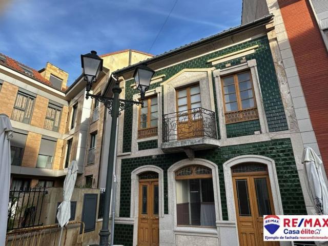 Casa en venta en Noreña, Asturias