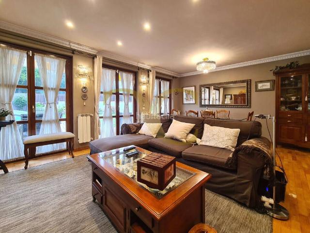 Casa en venta en Noreña, Asturias