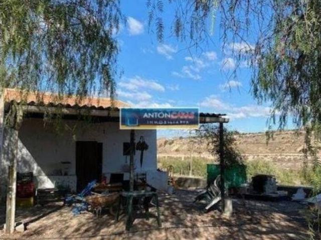 Casa en venta en Novelda
