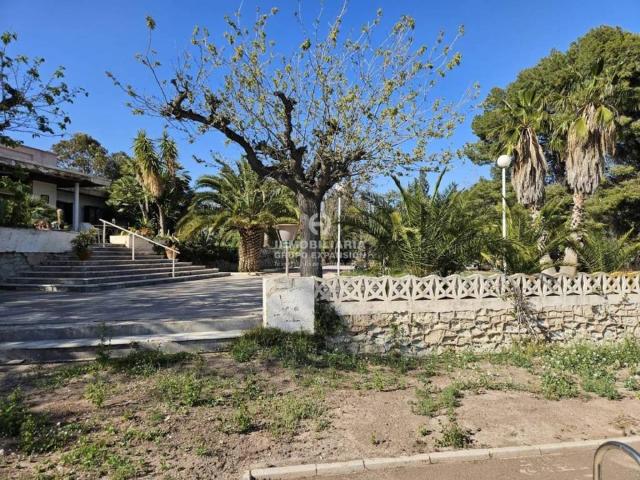 Casa en venta en Novelda, Alacant / Alicante