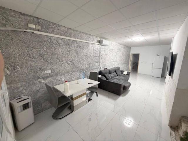 Casa en venta en el Vinalopó Mitjà / El Vinalopó Medio, Valencia