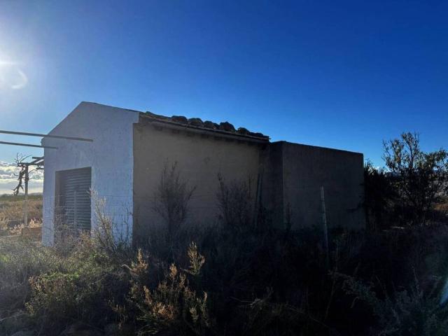 Casa en venta en el Vinalopó Mitjà / El Vinalopó Medio, Valencia