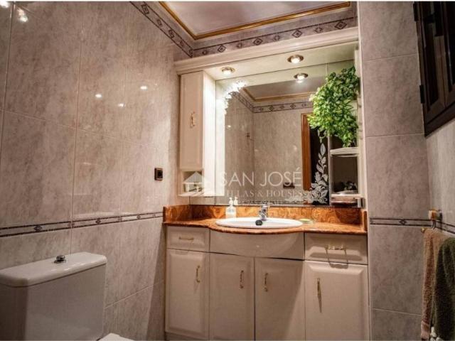 Casa en venta en el Vinalopó Mitjà / El Vinalopó Medio, Valencia
