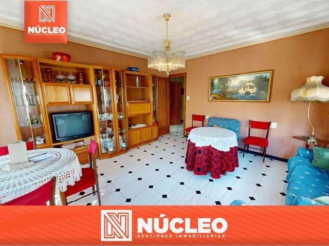 Casa en venta en Novelda, La Cruz