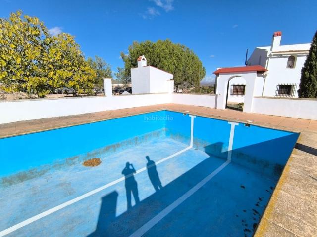 Casa en venta en La Cruz, el Vinalopó Mitjà / El Vinalopó Medio