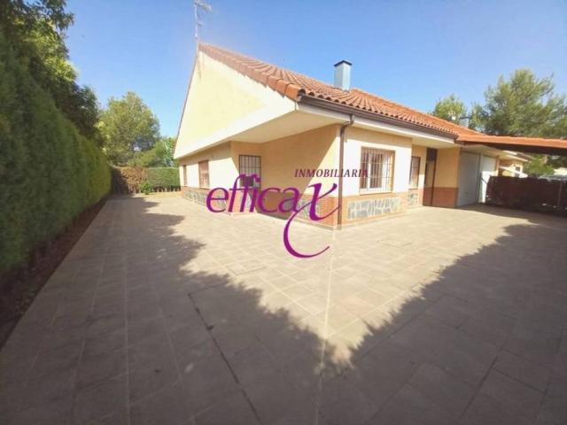Casa en venta en Novés