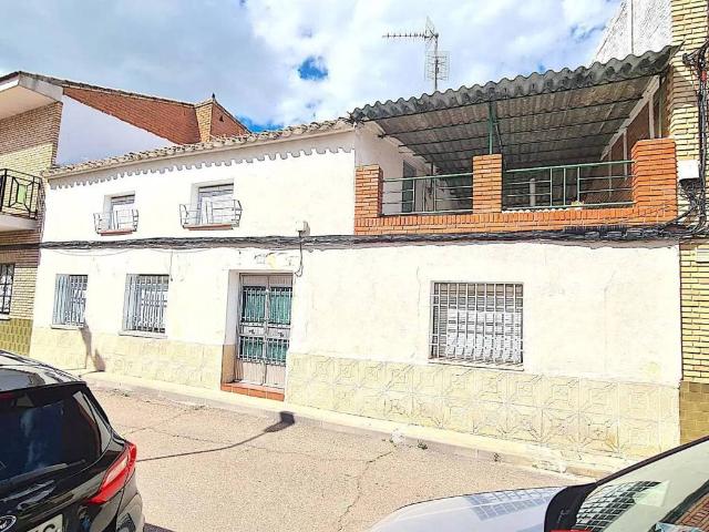 Casa en venta en Novés