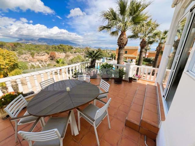 Casa en venta en la Marina Baixa, Valencia