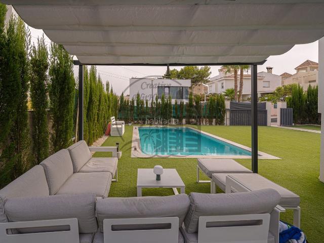 Casa en venta en la Marina Baixa, Valencia