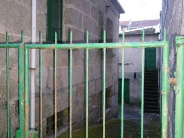Casa en venta en O Carballiño, Galicia