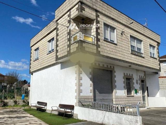 Casa en venta en O Carballiño, Galicia