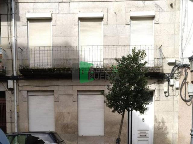 Casa en venta en O Carballiño, Galicia