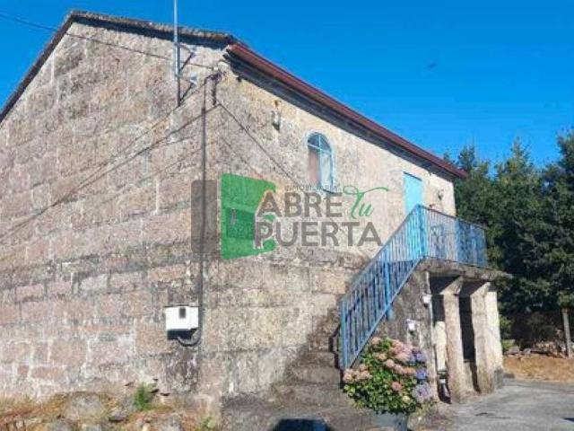 Casa en venta en O Carballiño, Galicia