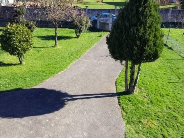 Casa en venta en O Corgo