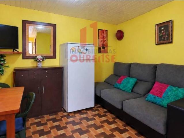 Casa en venta en Ourense, Galicia