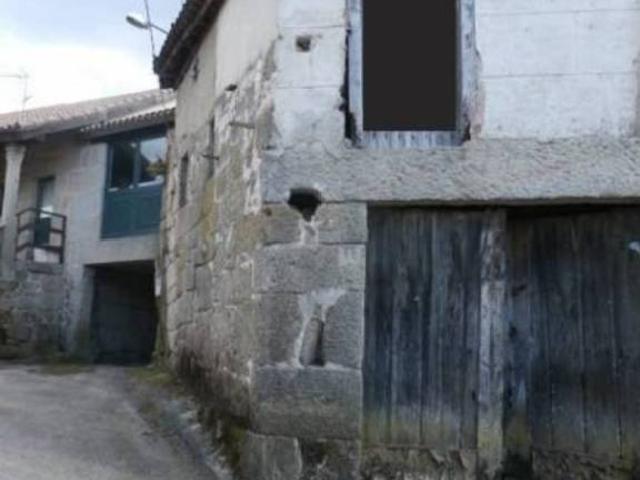 Casa en venta en Ourense, Galicia