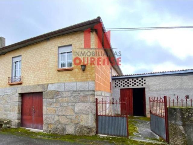 Casa en venta en Ourense, Galicia