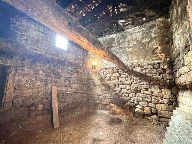 Casa en venta en Ourense, Galicia