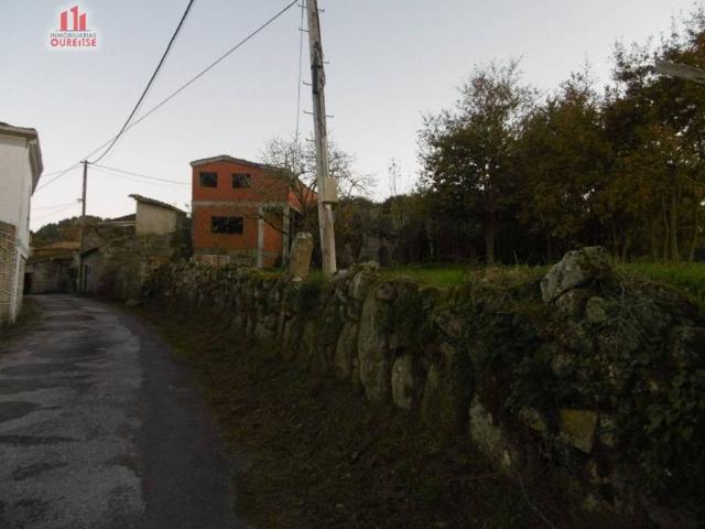 Casa en venta en Ourense, Galicia