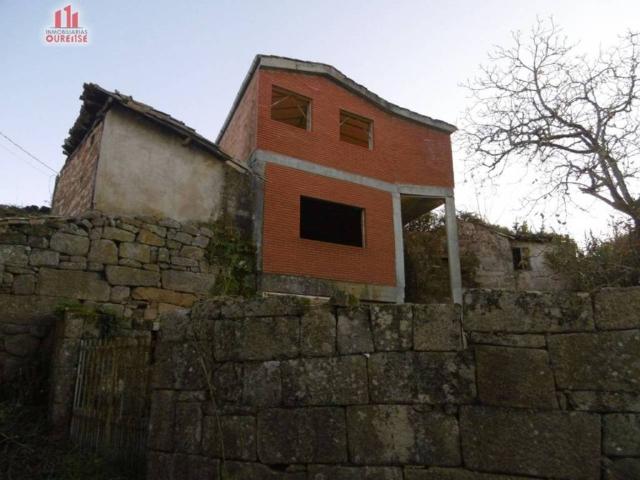Casa en venta en Ourense, Galicia