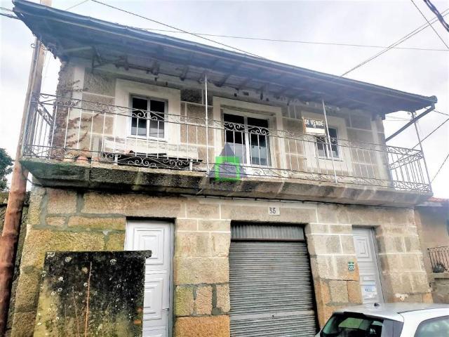 Casa en venta en Ourense, Galicia