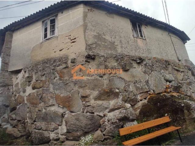 Casa en venta en Ourense, Galicia
