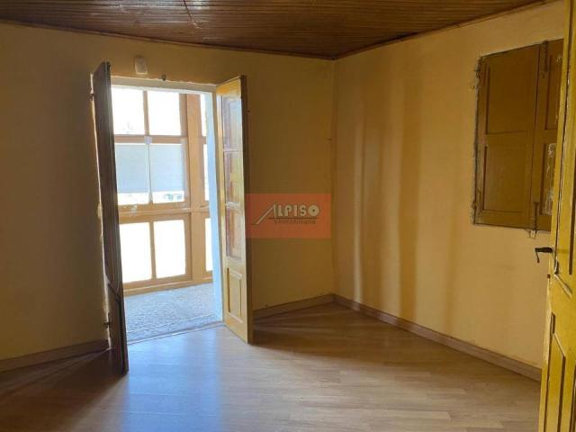 Casa en venta en Ourense, Galicia