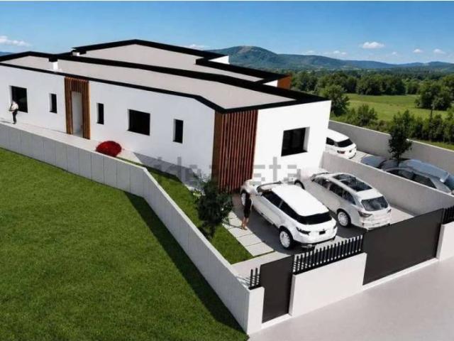 Casa en venta en Torneiros, Vigo