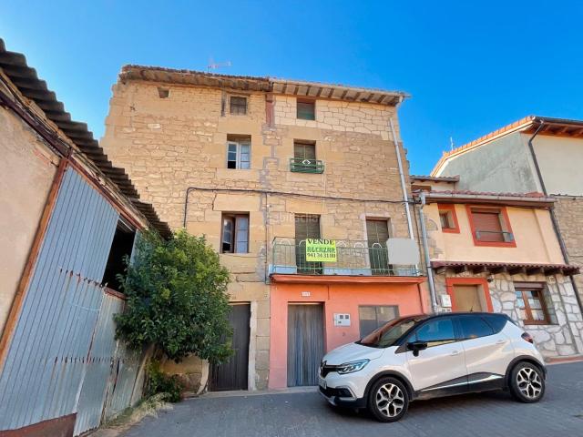 Casa en venta en Ochánduri, La Rioja