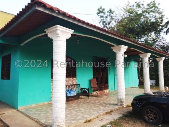 Casa en Venta en Ocú Herrera 220 m2. 3 hab